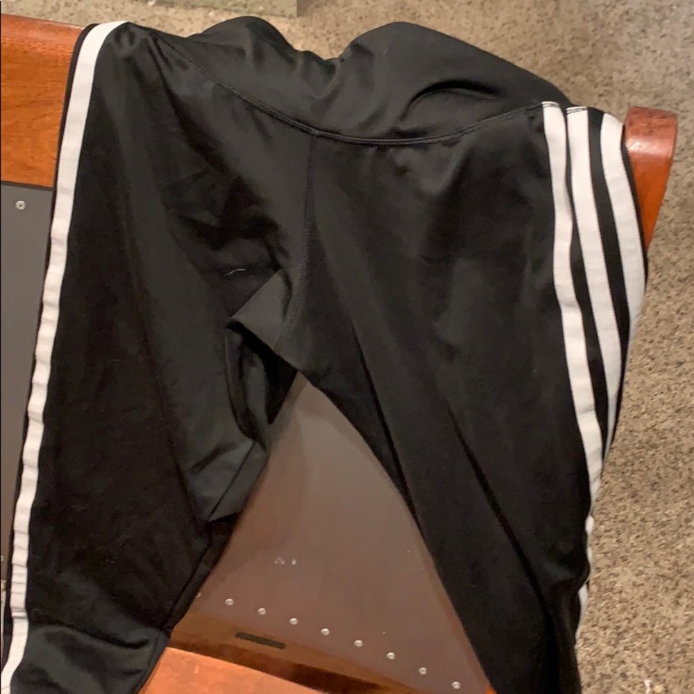Kids 3/4 adidas leggings